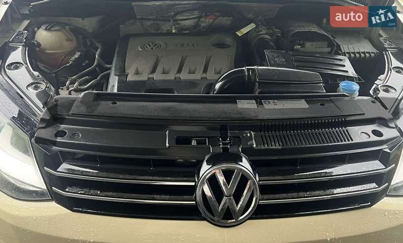 Минивэн Volkswagen Sharan 2012 в Ужгороде