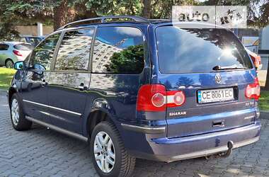 Минивэн Volkswagen Sharan 2007 в Черновцах