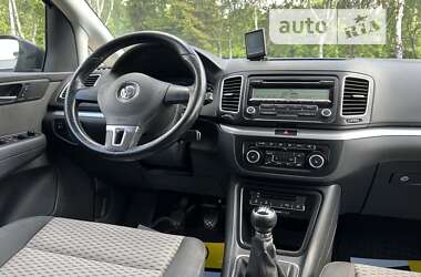 Минивэн Volkswagen Sharan 2011 в Львове