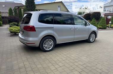 Минивэн Volkswagen Sharan 2015 в Житомире