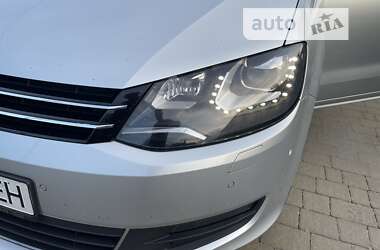 Минивэн Volkswagen Sharan 2015 в Житомире