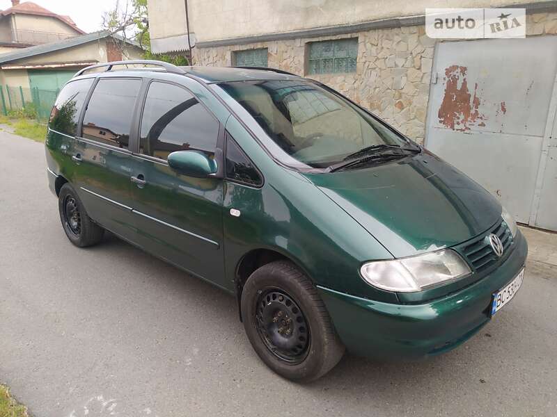 Минивэн Volkswagen Sharan 1999 в Стрые