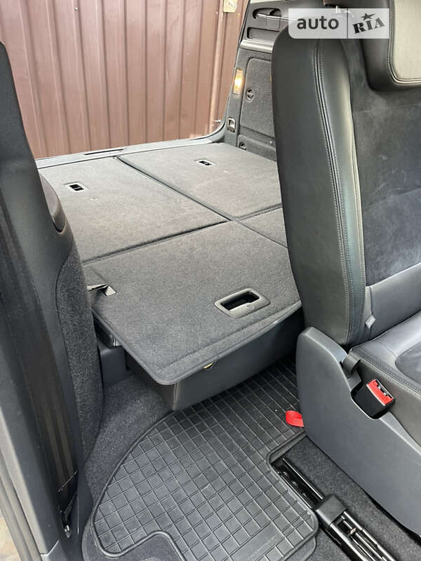Минивэн Volkswagen Sharan 2015 в Киеве фото 19 Минивэн Volkswagen Sharan 2015 в Киеве