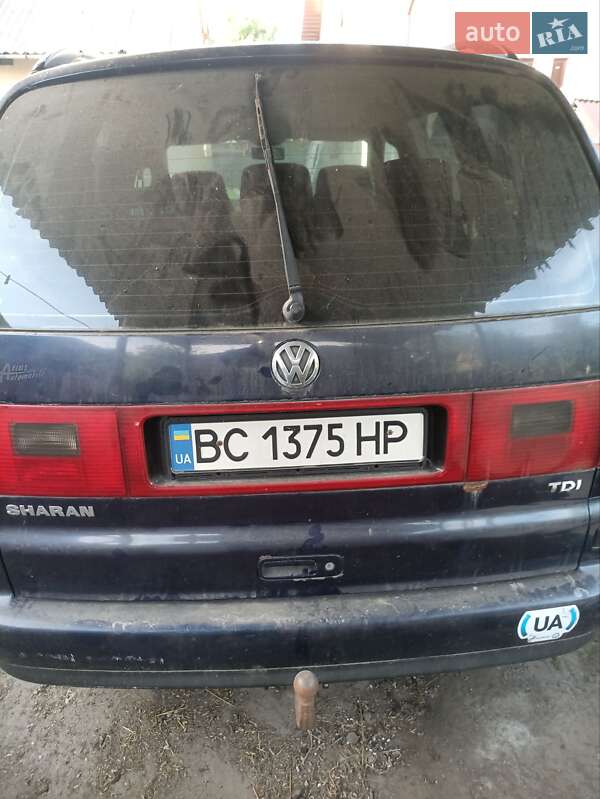 Минивэн Volkswagen Sharan 2000 в Яворове