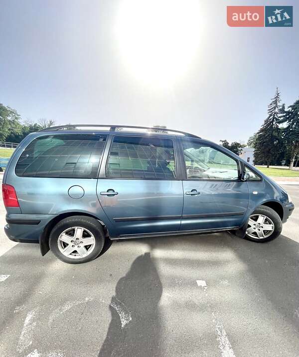 Минивэн Volkswagen Sharan 2002 в Одессе