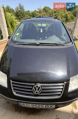 Минивэн Volkswagen Sharan 2008 в Великом Раковце