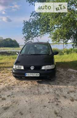 Мінівен Volkswagen Sharan 1996 в Калинівці