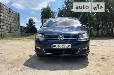 Мінівен Volkswagen Sharan 2012 в Червонограді