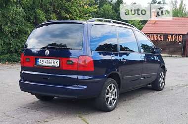 Минивэн Volkswagen Sharan 2002 в Жмеринке