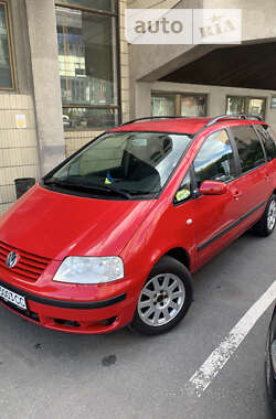 Минивэн Volkswagen Sharan 2002 в Киеве