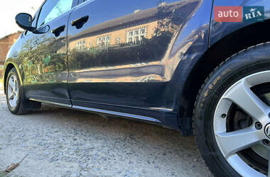 Минивэн Volkswagen Sharan 2011 в 