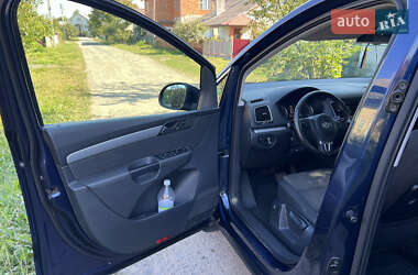 Минивэн Volkswagen Sharan 2011 в 