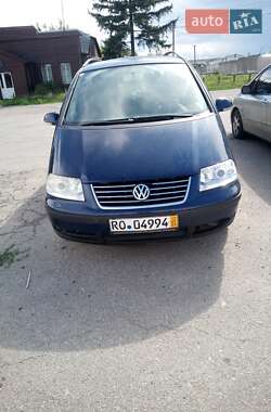 Минивэн Volkswagen Sharan 2005 в Харькове