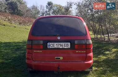 Минивэн Volkswagen Sharan 1998 в Черновцах