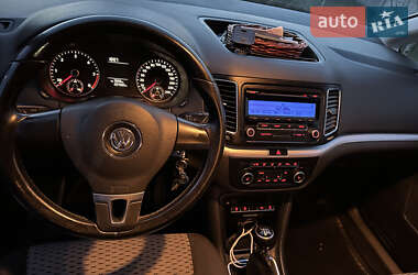 Минивэн Volkswagen Sharan 2011 в Львове