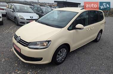 Минивэн Volkswagen Sharan 2013 в Ровно