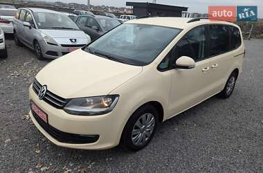 Минивэн Volkswagen Sharan 2013 в Ровно