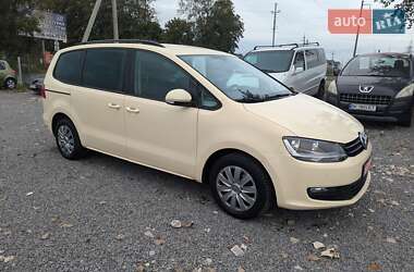 Минивэн Volkswagen Sharan 2013 в Ровно