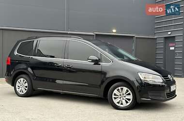 Мінівен Volkswagen Sharan 2010 в Києві