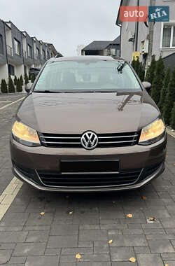 Минивэн Volkswagen Sharan 2011 в Черновцах