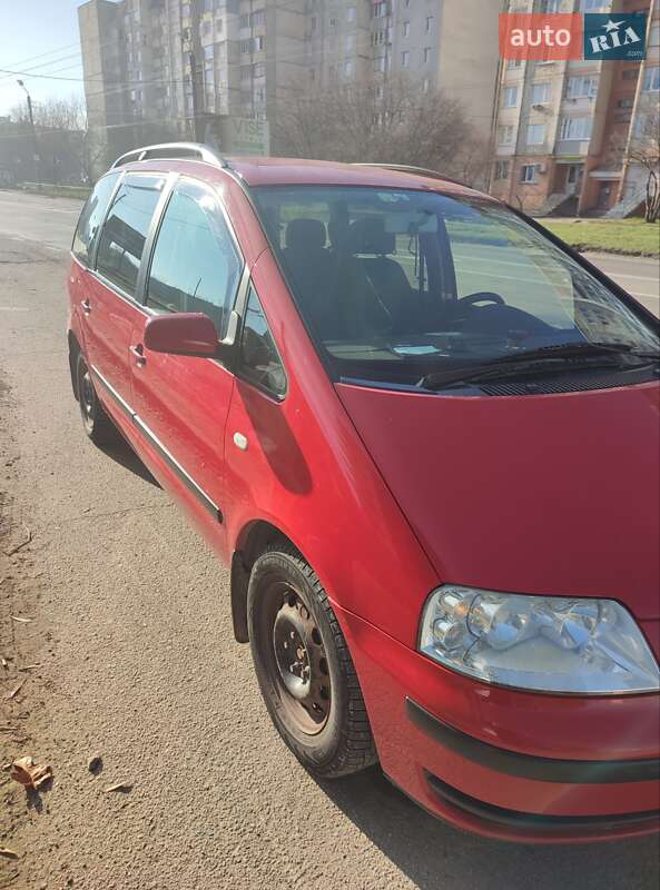 Мінівен Volkswagen Sharan 2001 в Івано-Франківську