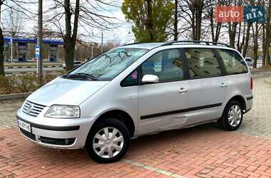 Минивэн Volkswagen Sharan 2000 в Харькове