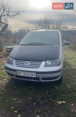 Минивэн Volkswagen Sharan 2001 в Херсоне