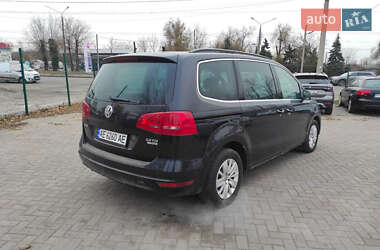 Минивэн Volkswagen Sharan 2015 в Кривом Роге