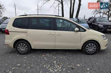 Минивэн Volkswagen Sharan 2013 в Ровно