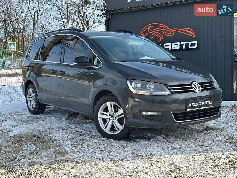 Мінівен Volkswagen Sharan 2012 в Стрию