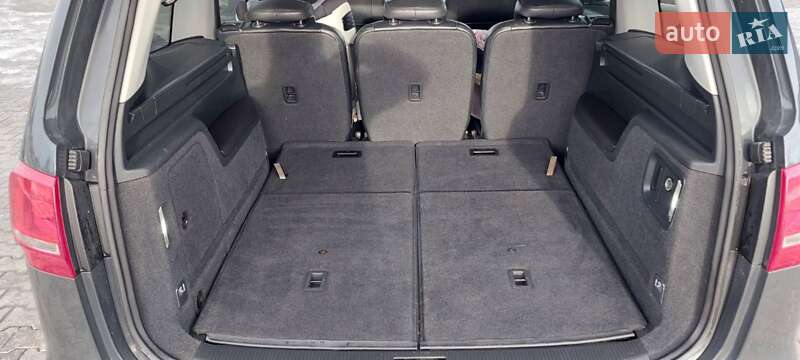 Минивэн Volkswagen Sharan 2012 в Стрые