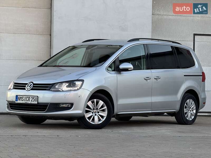 Мінівен Volkswagen Sharan 2014 в Сарнах