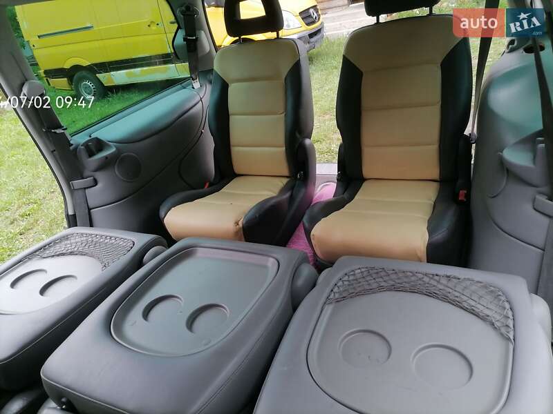 Мінівен Volkswagen Sharan 2004 в Дубні