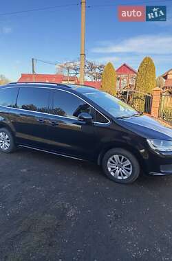 Минивэн Volkswagen Sharan 2011 в Львове