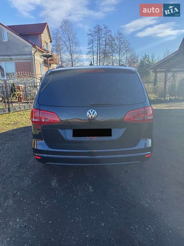 Мінівен Volkswagen Sharan 2011 в Львові