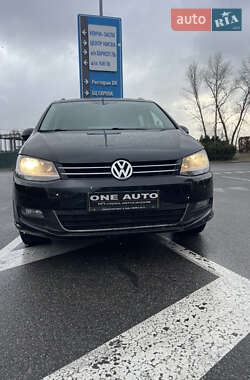 Минивэн Volkswagen Sharan 2013 в Киеве