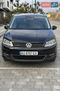 Мінівен Volkswagen Sharan 2011 в Тячеві