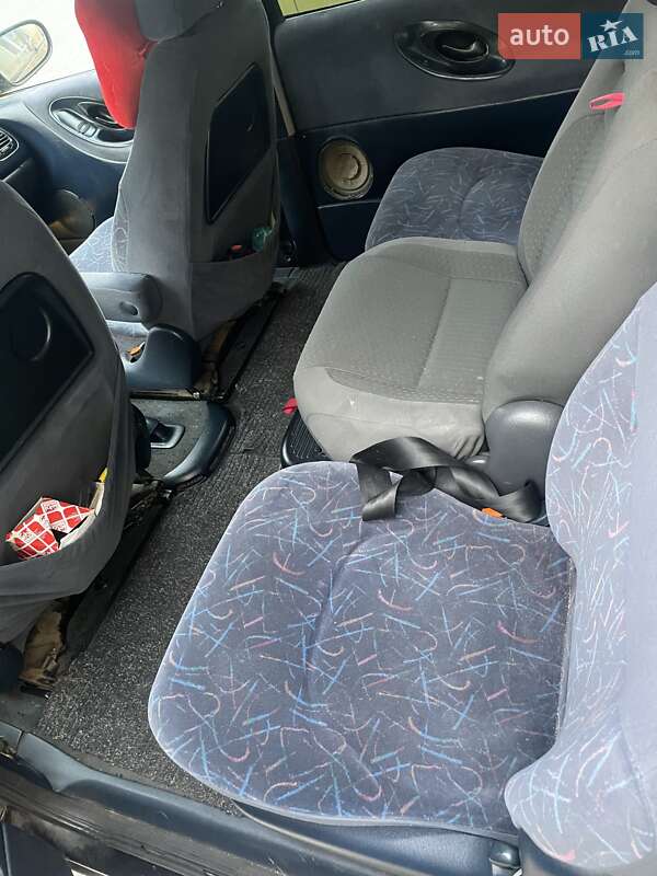 Минивэн Volkswagen Sharan 1996 в Добромиле фото 7 Минивэн Volkswagen Sharan 1996 в Добромиле