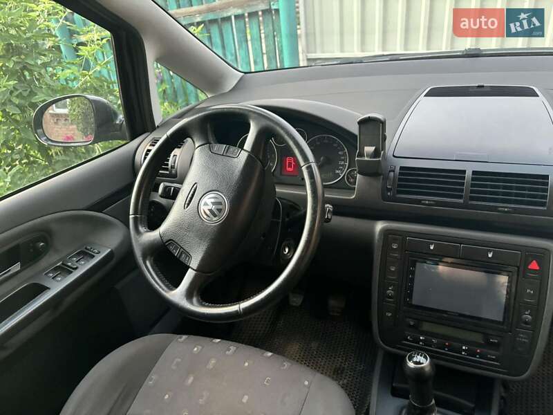 Минивэн Volkswagen Sharan 2010 в Виннице