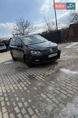 Мінівен Volkswagen Sharan 2013 в Івано-Франківську