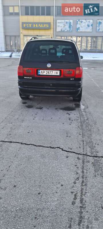 Минивэн Volkswagen Sharan 2003 в Запорожье