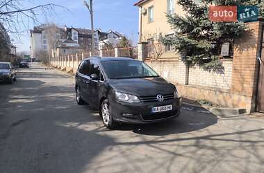 Минивэн Volkswagen Sharan 2012 в Киеве