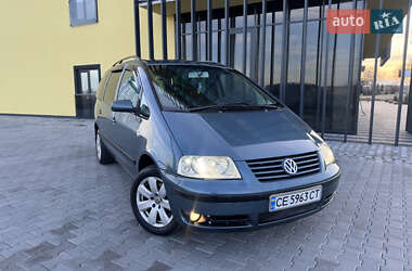 Мінівен Volkswagen Sharan 2002 в Чернівцях