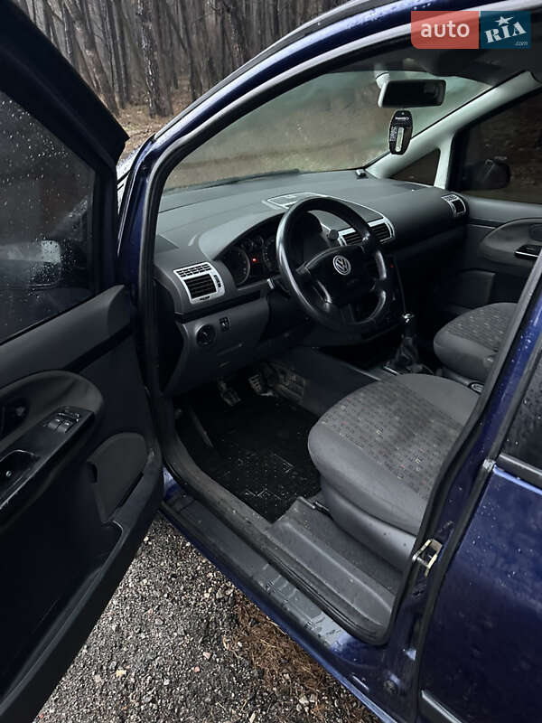 Минивэн Volkswagen Sharan 2002 в Петропавловке фото 12 Минивэн Volkswagen Sharan 2002 в Петропавловке