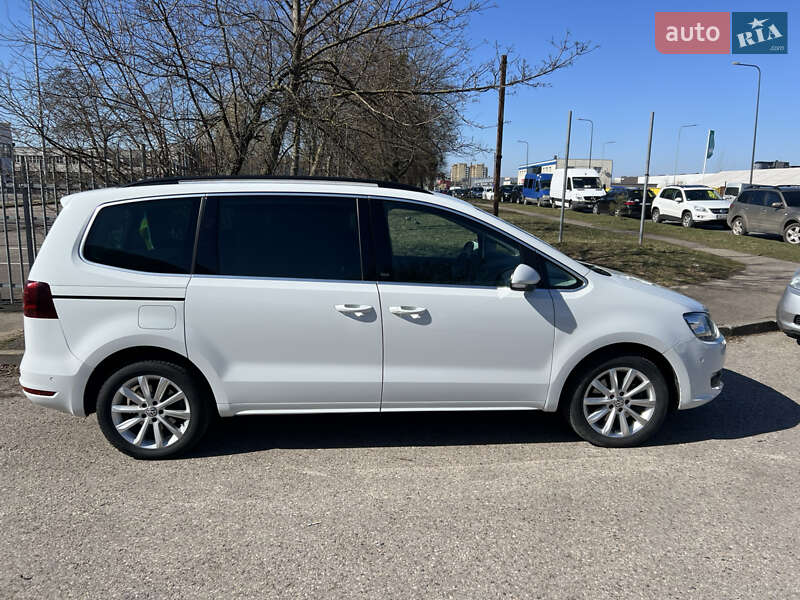 Минивэн Volkswagen Sharan 2018 в Запорожье