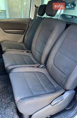 Минивэн Volkswagen Sharan 2018 в 