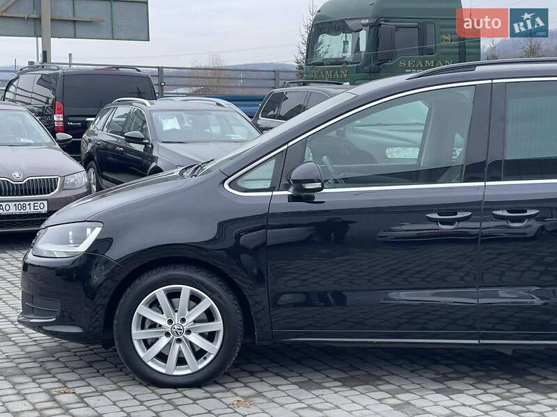 Минивэн Volkswagen Sharan 2013 в Мукачево