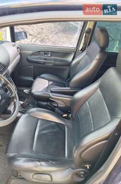 Минивэн Volkswagen Sharan 2000 в 