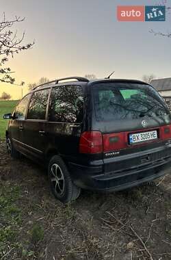Минивэн Volkswagen Sharan 2003 в 