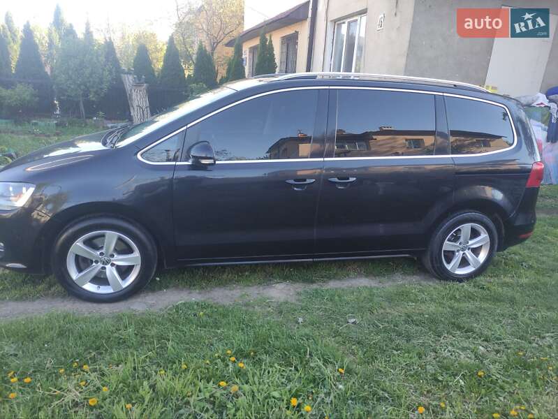 Мінівен Volkswagen Sharan 2011 в Івано-Франківську
